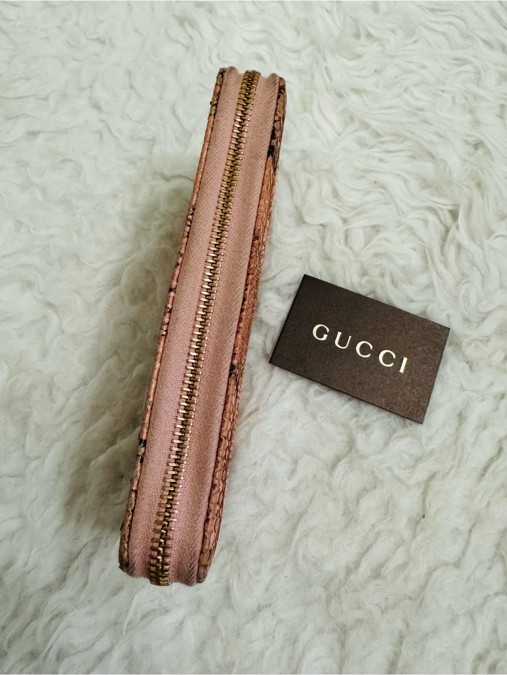 Gucci Pink Snakeskin Zip Wallet with Gold GG - Picture 13 of 13